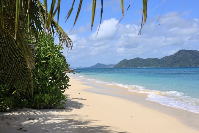 Bon Island Tour by longtail boat with Lunch